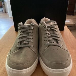 Original Collection by Dr. Scholl’s women’s Sz 9.5 suede sneakers NWOB